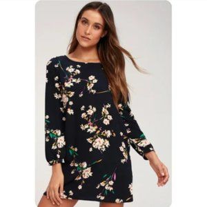 Lulu’s Herbaceous Navy Blue Floral Shift Dress
